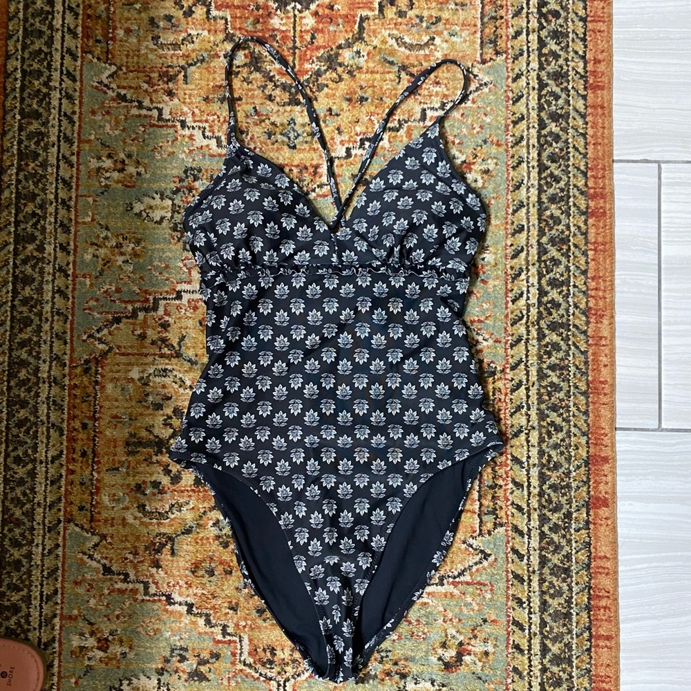Cute floral one piece swim suit size medium